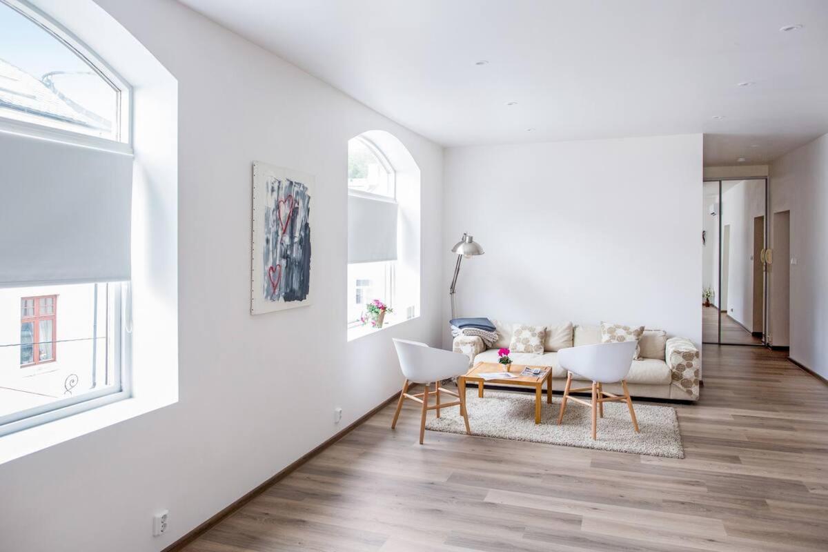 Free Parking Space, 2 Bed Room, Short Walk To Brosundet Ålesund Eksteriør bilde
